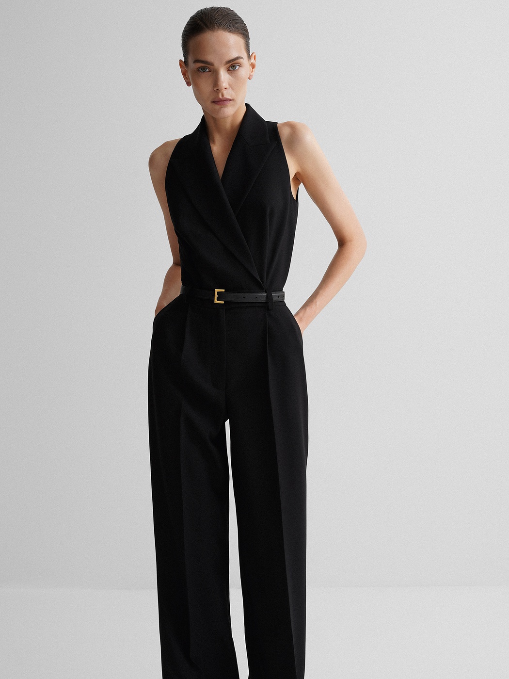 Notch collar jumpsuit - Namelazz Official Online Store