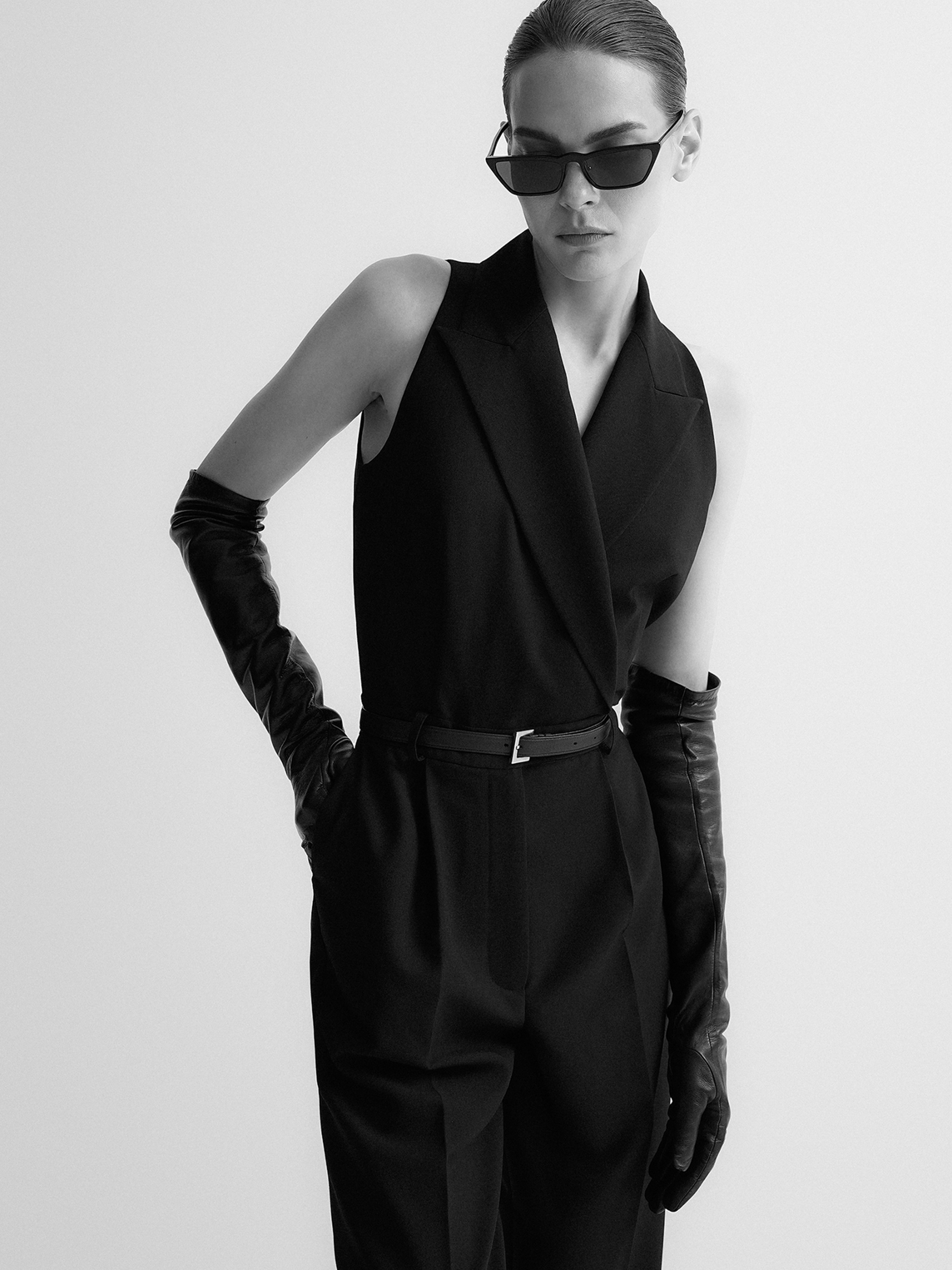 Notch collar jumpsuit Namelazz Official Online Store